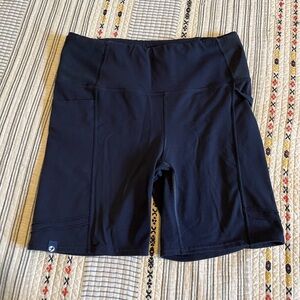 Oiselle long pocket jogger shorts navy blue size 12